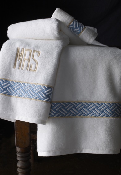 Leron Linens Bespoke Bath Towels Criss Cross