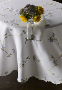 Leron Linens Blossoms Table Cloth