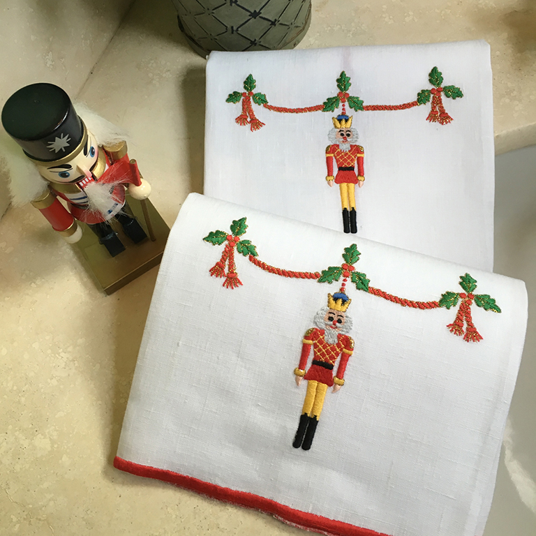 leron-linens-nutcracker-guest-towels-Update
