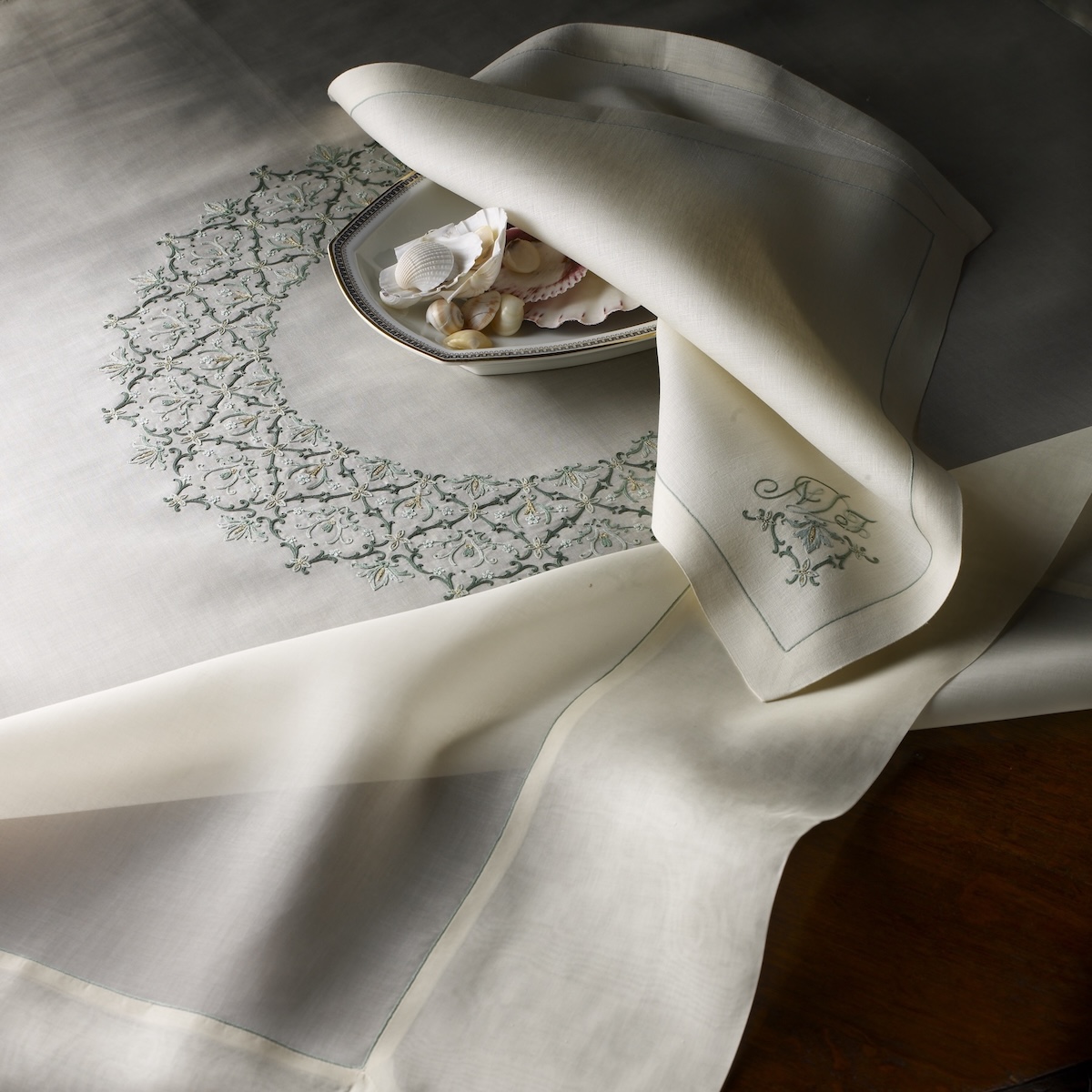 Leron-Linens-Luxury-Linens-Beauvais
